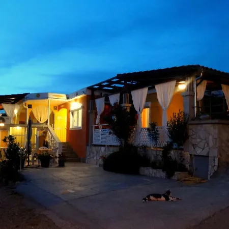 Dumic * קריקווניצה