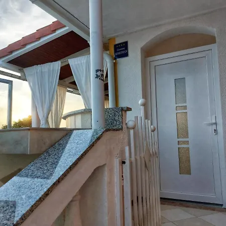 Apartament Dumic